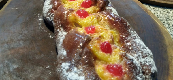 Trenza de Pascuas rellena