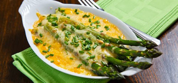Espárragos al Gratén