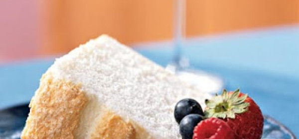 TORTA DE ESPUMA BLANCA